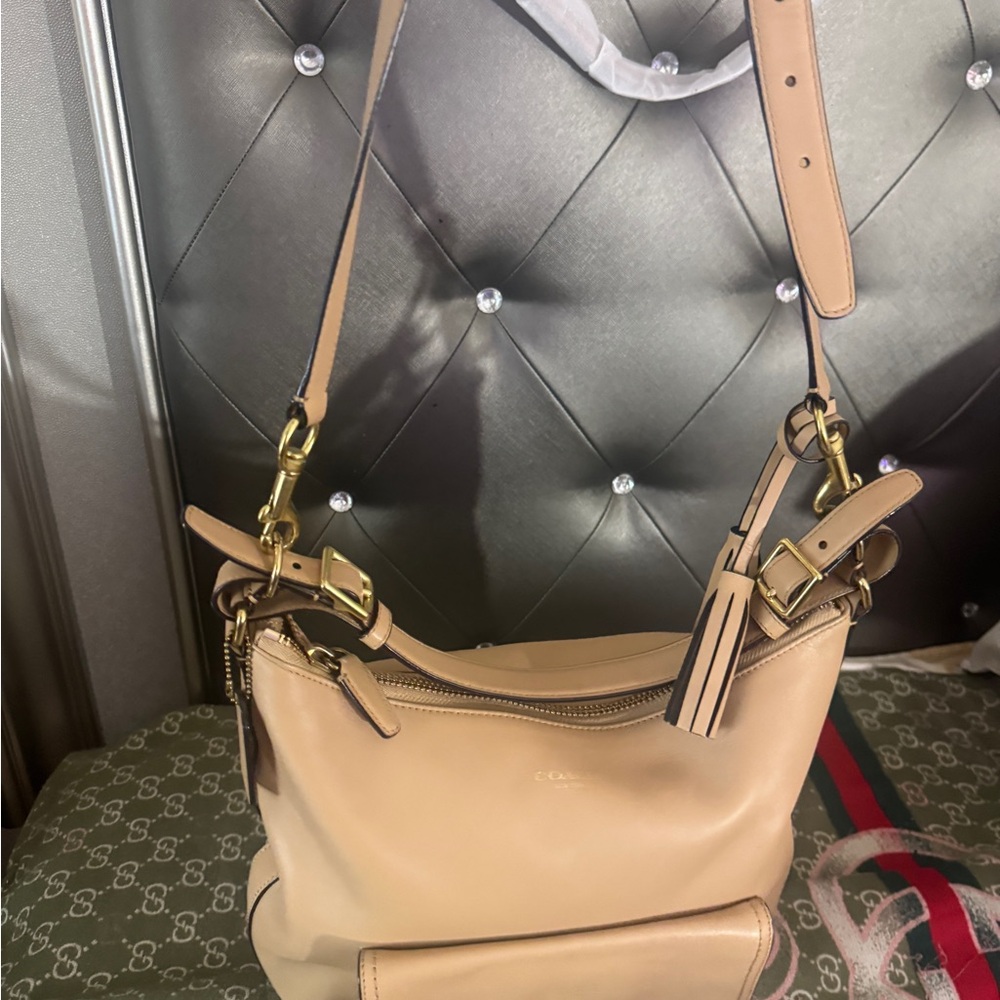 Coach Tan Leather Shoulder Bag with Gold Hardware - Picture 10 of 10